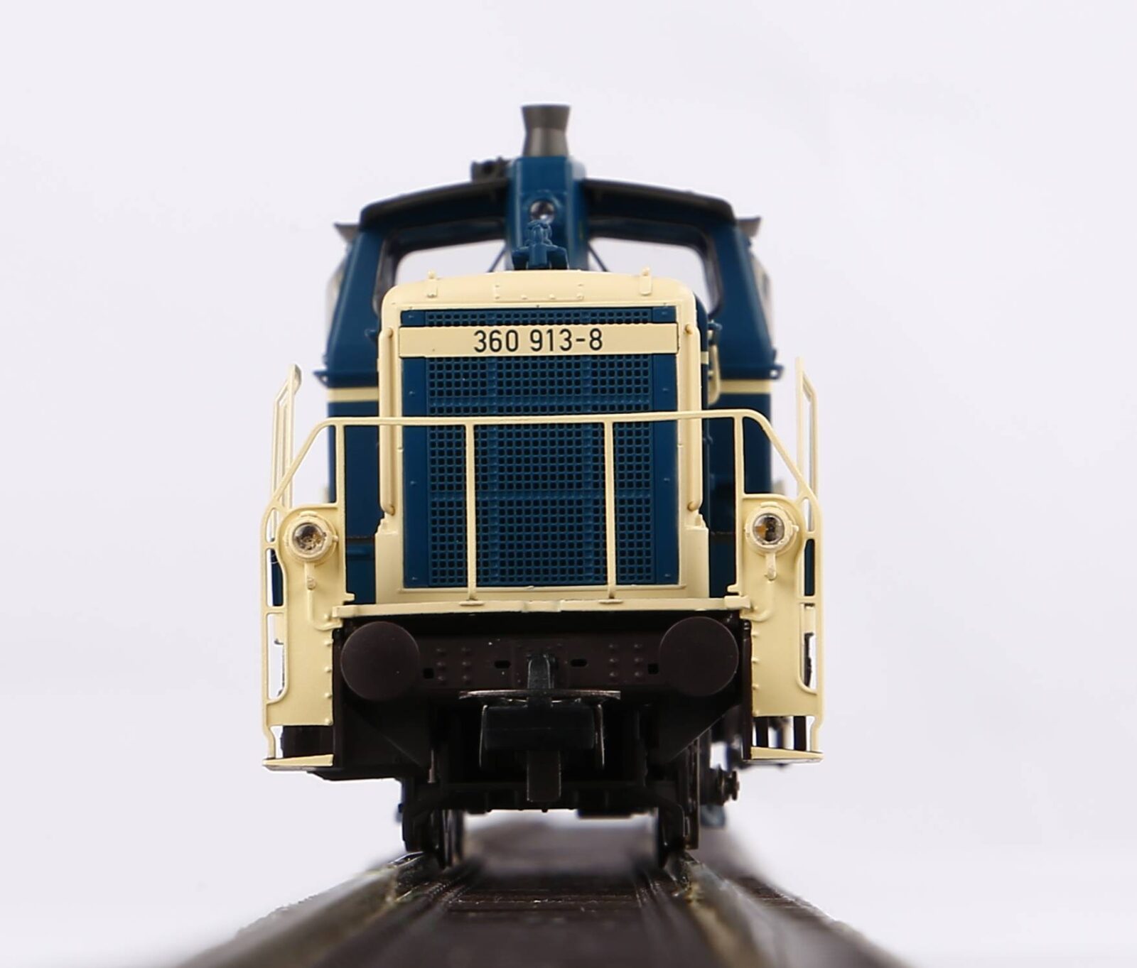Locomotiva Diesel BR 360 DB AG Epoca V Scala H0 DS Modellismo Locomotiva Diesel BR 360 DB AG scala H0