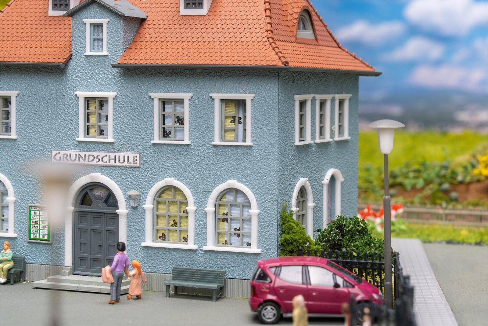 Ritorno a Scuola Set promozionale Scala H0 DS Modellismo Ritorno a Scuola Set promozionale scala H0