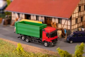 Autocarro MB Actros LH'96 Container scala H0
