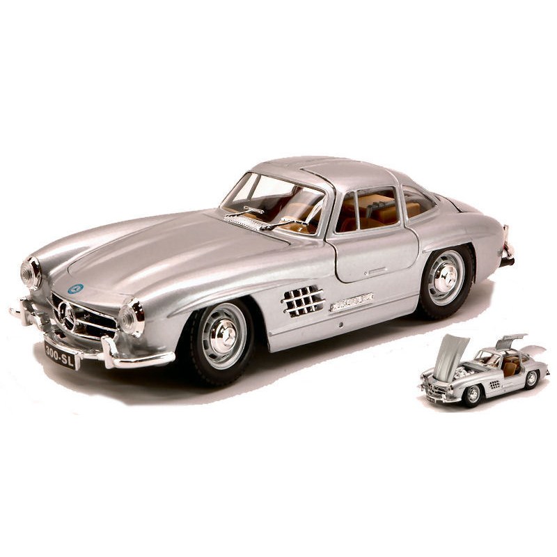Mercedes 300 SL 1954 Silver 1:24 DS Modellismo Mercedes 300 SL 1954 Silver 1:24