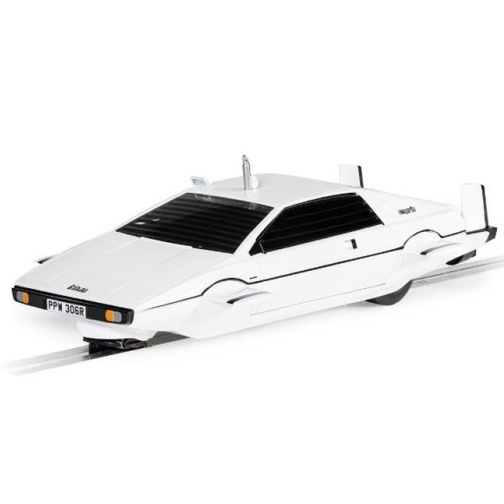 James Bond Lotus Esprit S1 "The Spy Who Loved Me" Scalextric 1:32 DS Modellismo James Bond Lotus Esprit S1 "The Spy Who Loved Me" Scalextric 1:32