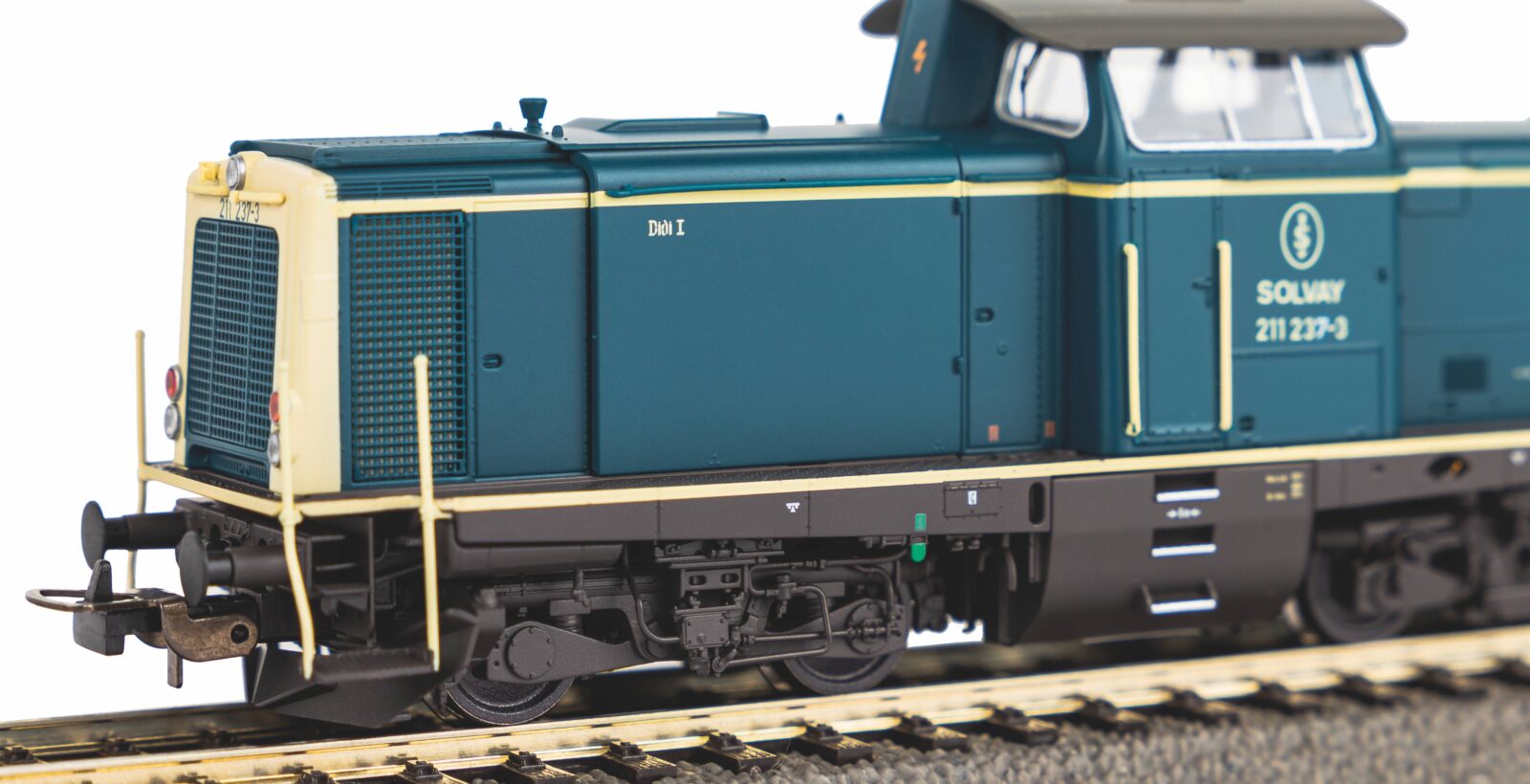 Locomotiva Diesel BR 211 Solvay Epoca V Scala H0 DS Modellismo Locomotiva Diesel BR 211 Solvay scala H0
