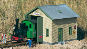 Ricovero Locomotive Red River scala G Piko