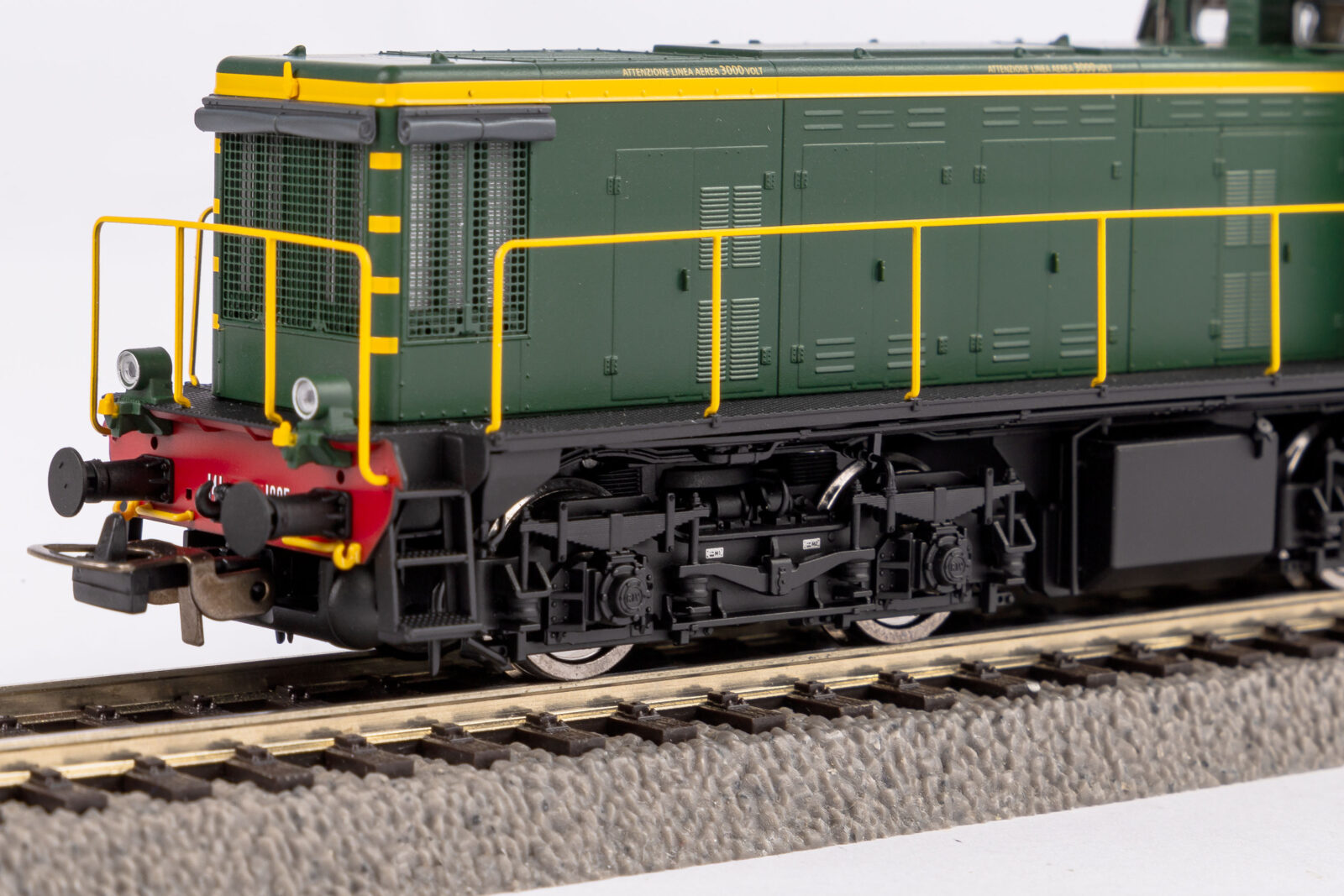 Locomotiva Diesel D.141.1005 FS Deposito di Genova Epoca IV Scala H0 DS Modellismo Locomotiva Diesel D.141.1005 FS scala H0