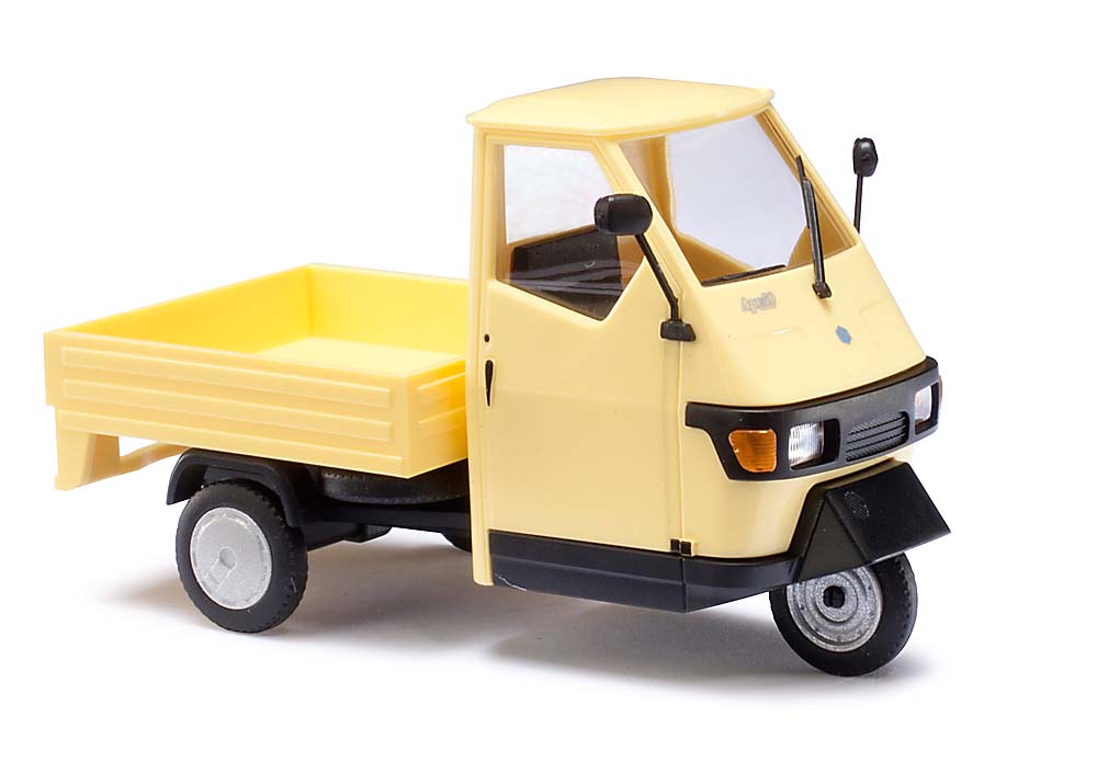 Piaggio Ape 50 Giallo DS Modellismo Piaggio Ape 50 Giallo scala 1:43 Busch