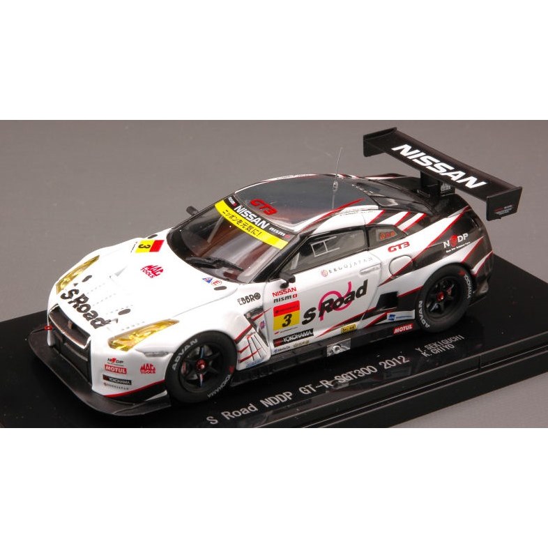 Nissan R35 GT-R N.3 Super GT500 Sekiguchi-Chiyo 1:43 DS Modellismo Nissan R35 GT-R N.3 Super GT500 Sekiguchi-Chiyo 1:43