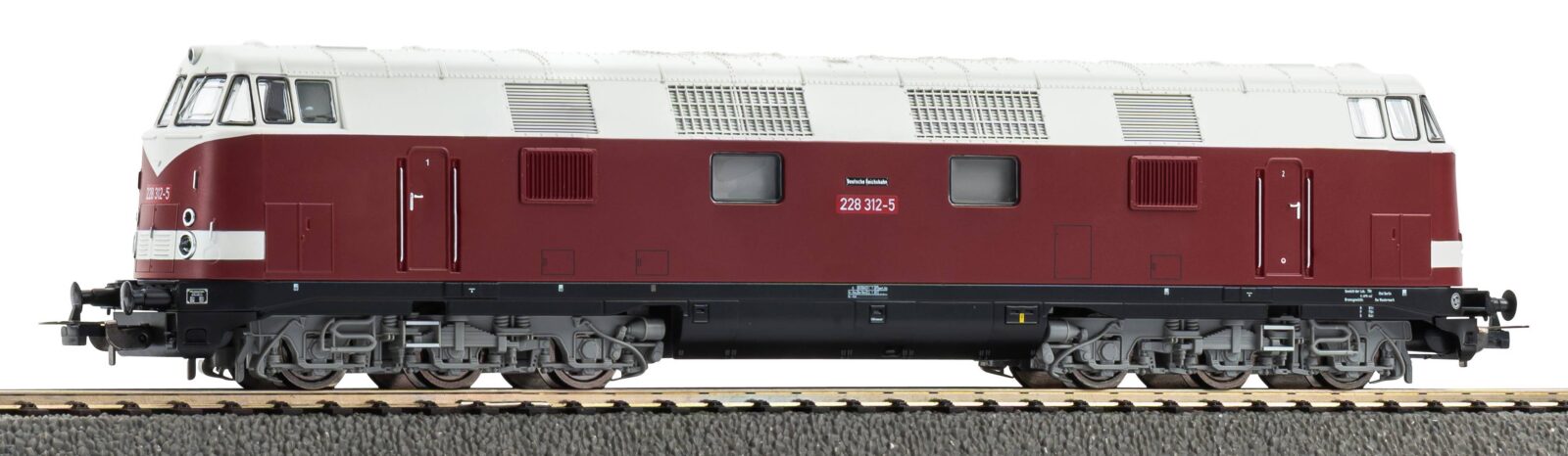 Locomotiva Diesel BR 228 "Sparlack" DR Epoca V Scala H0 DS Modellismo Locomotiva Diesel BR 228 "Sparlack" scala H0