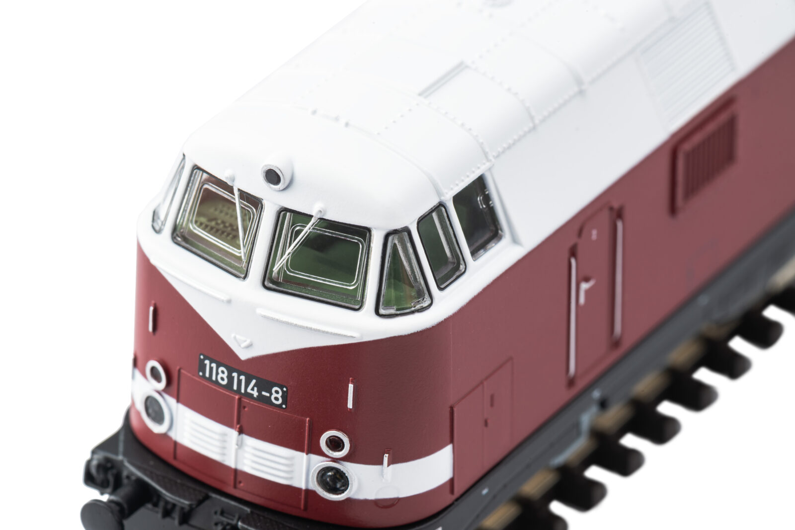 Locomotiva Diesel BR 118 "Sparlack" DR Epoca IV- 4 Assi Scala TT DS Modellismo Locomotiva Diesel BR 118 "Sparlack" scala TT