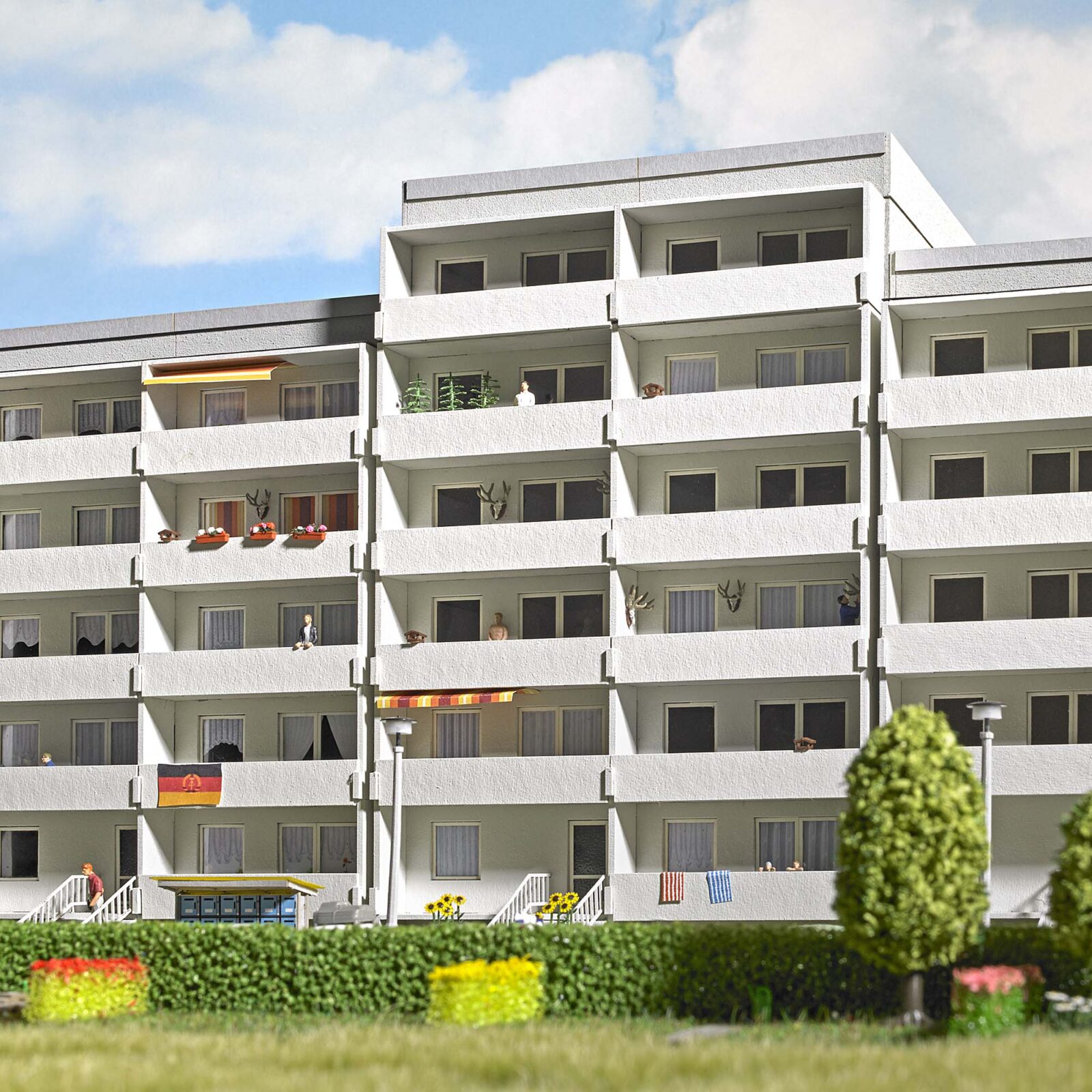 Edificio prefabbricato WBS 70 ampliamento Scala H0 DS Modellismo Edificio prefabbricato WBS 70 scala H0