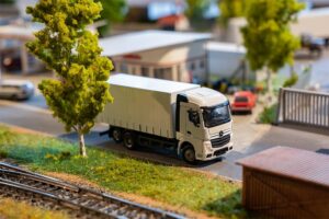 Camion MB Actros StreamSpace scala H0 Faller