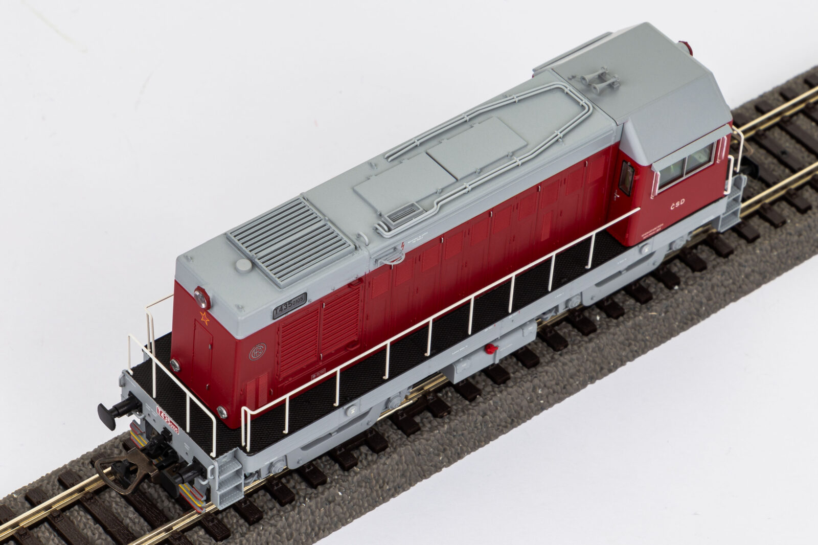 Locomotiva Diesel / Sound T435 Rot ČSD Epoca III Scala H0 DS Modellismo Locomotiva Diesel / Sound T435 Rot scala H0
