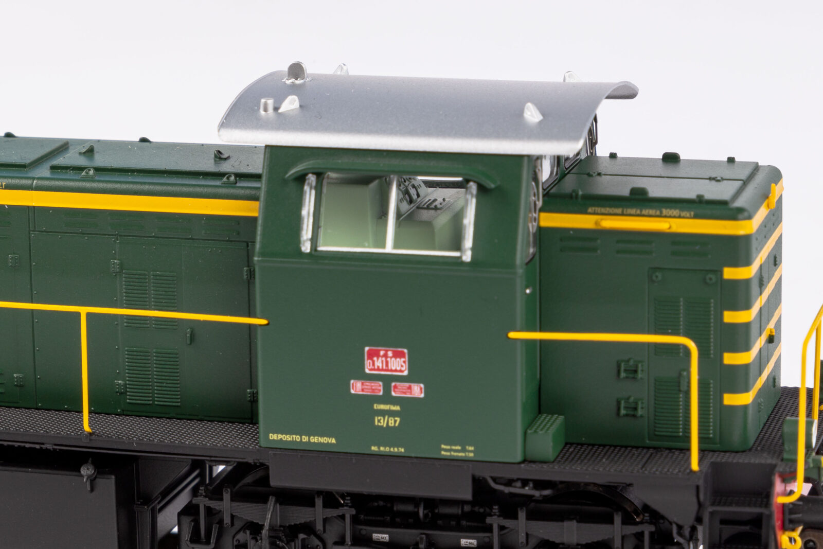 Locomotiva Diesel D.141.1005 FS Deposito di Genova Epoca IV Scala H0 DS Modellismo Locomotiva Diesel D.141.1005 FS scala H0
