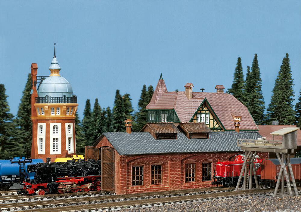 Rimessa locomotive - 1 stallo Scala N DS Modellismo Rimessa locomotive 1 stallo scala N Faller