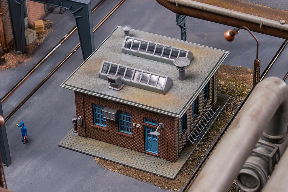 Amministrazione dello Stabilimento Metallurgico Scala H0 DS Modellismo Amministrazione dello Stabilimento scala H0