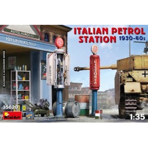 1/35 Italian Petrol Station 1930-40s DS Modellismo 1/35 Italian Petrol Station 1930-40s